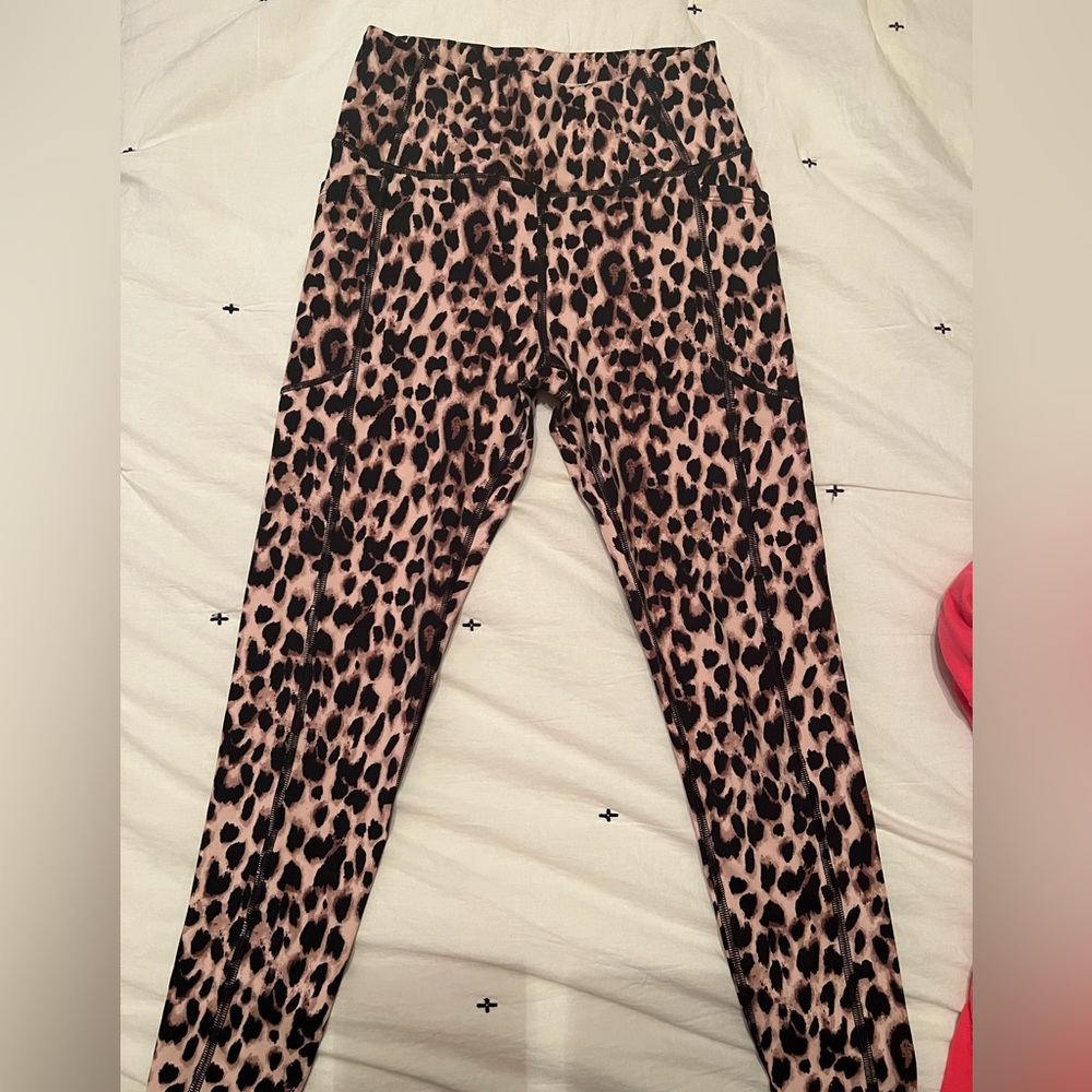 Victoria’s Secret workout leggings